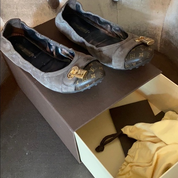 Louis vuitton - Picture 1 of 3